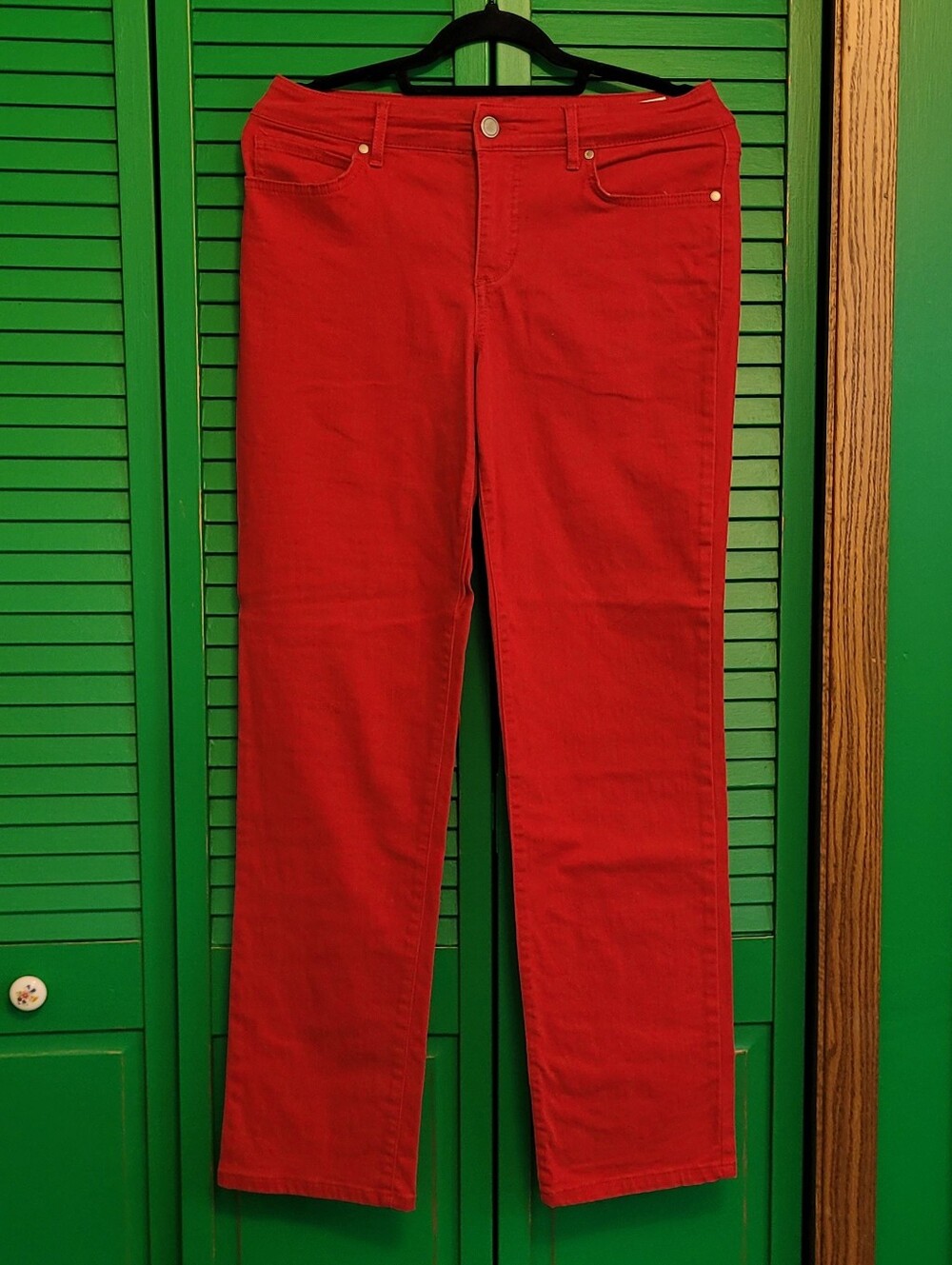 Bandolino Stretchy Straight Leg Jeans